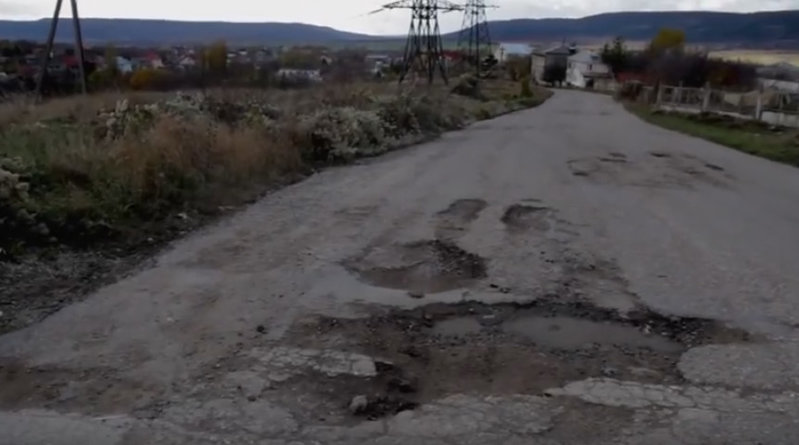 Дороги Крыма до 2014 года.jpg