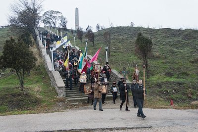 Крестный ход по Митридадской лестнице.jpeg