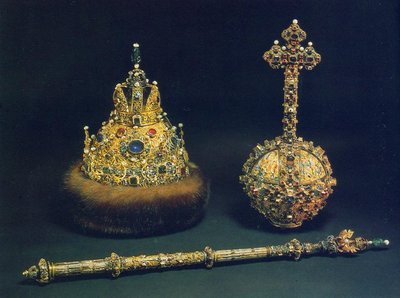 Шапка Мономаха, держава и скипетр.jpg