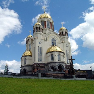 Храм-на-крови-Екатеринбург.jpg