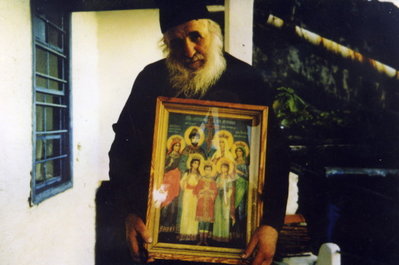 img016.jpg