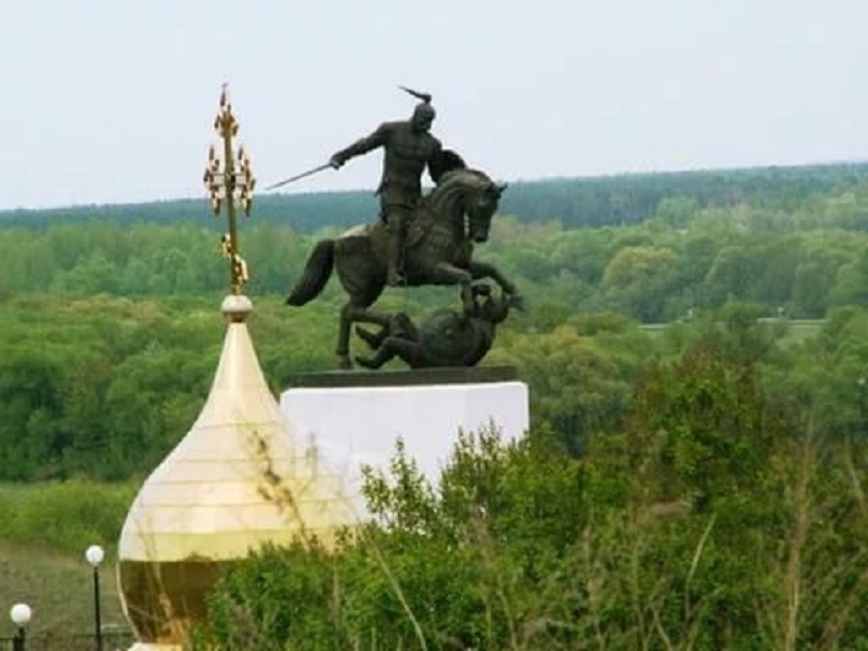 ....Памятник Князя Святославу в с.Холки..jpg